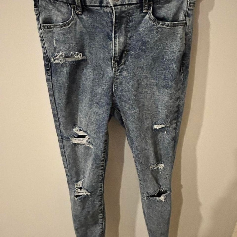 Y2K blue distressed skinny jeans Juniors 5